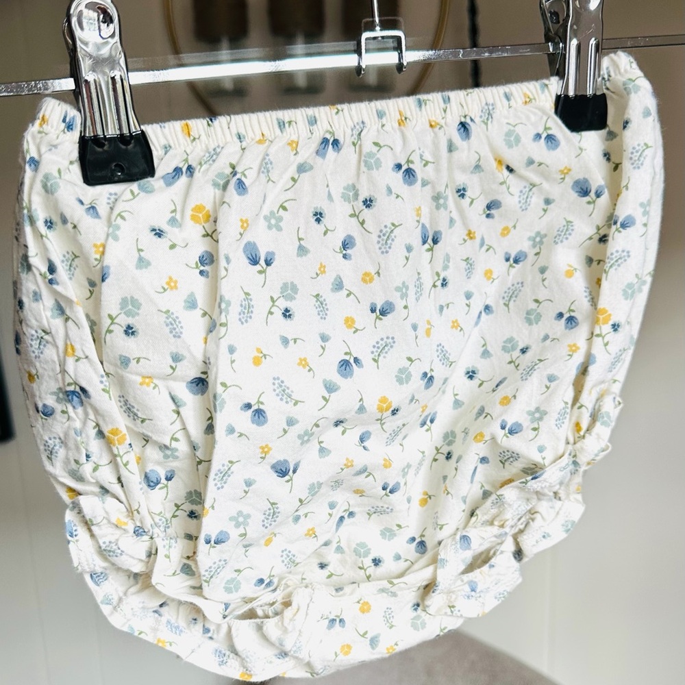 Floral White and Blue Kids Shirt! - Picture 4 of 4